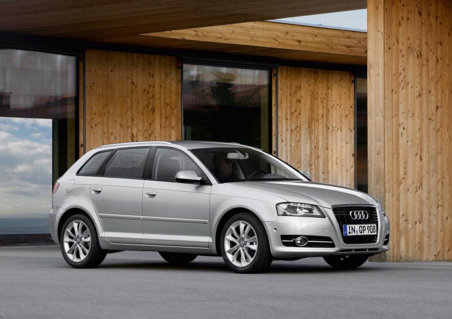  Audi A3 Sportback TFSI (8PA) 2010 года  (WW) (фото 1 из 24)